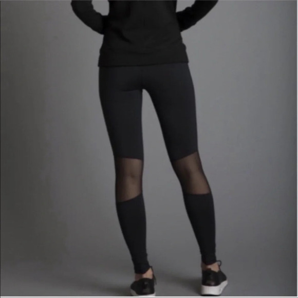 Alala Pure Barre Black Purple Balance Mesh High Rise Workout Tights Size XS - Picture 8 of 12